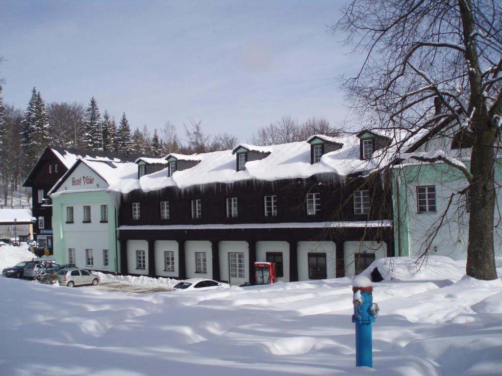 Hotel Dzban Jindrichov 外观 照片