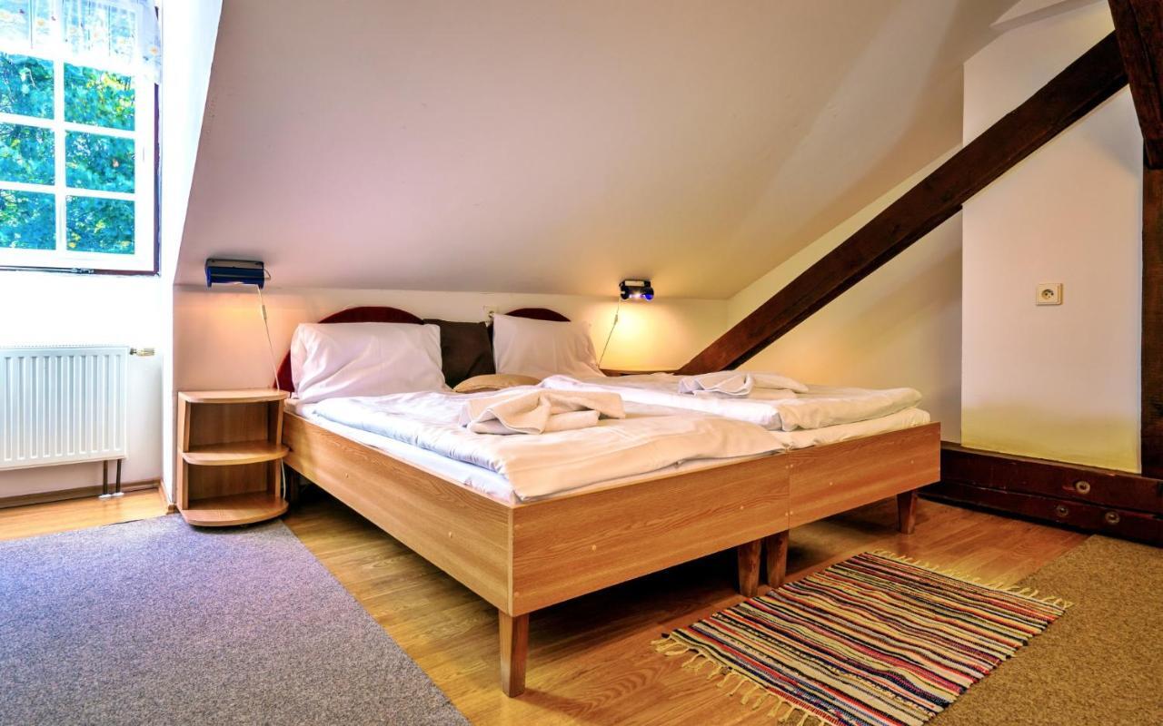Hotel Dzban Jindrichov 外观 照片