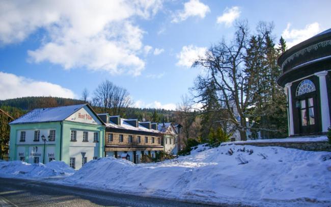 Hotel Dzban Jindrichov 外观 照片